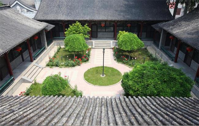 四合院庭院設(shè)計 現(xiàn)代四合院建筑設(shè)計方案